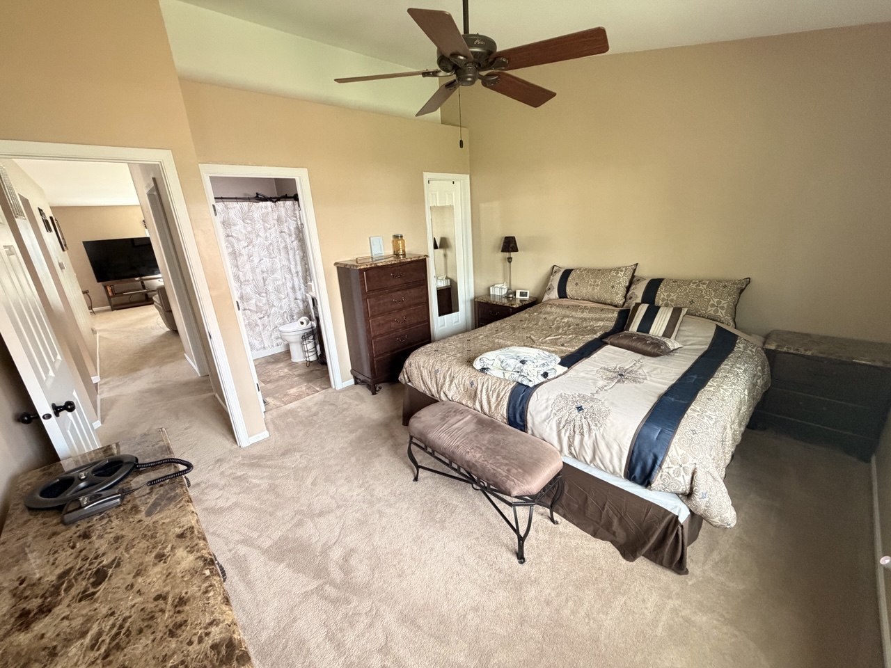 1219 Huntington Drive, Mundelein, IL 60060