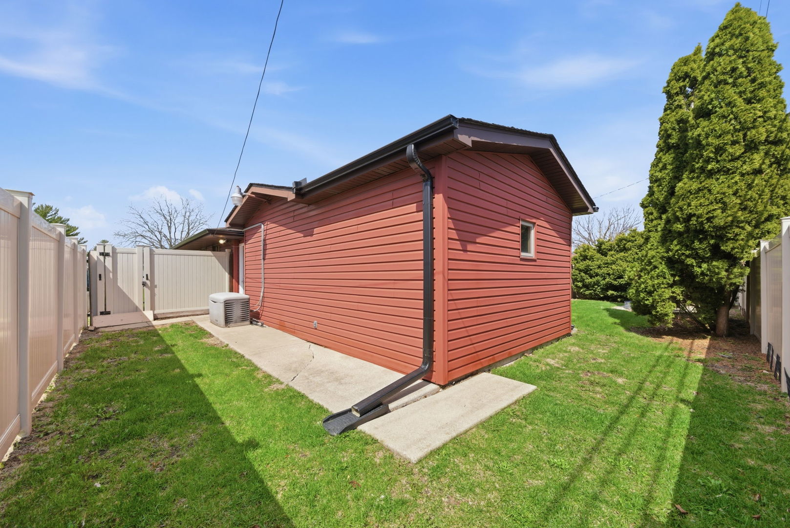 908 Curtis Avenue, Joliet, IL 60435