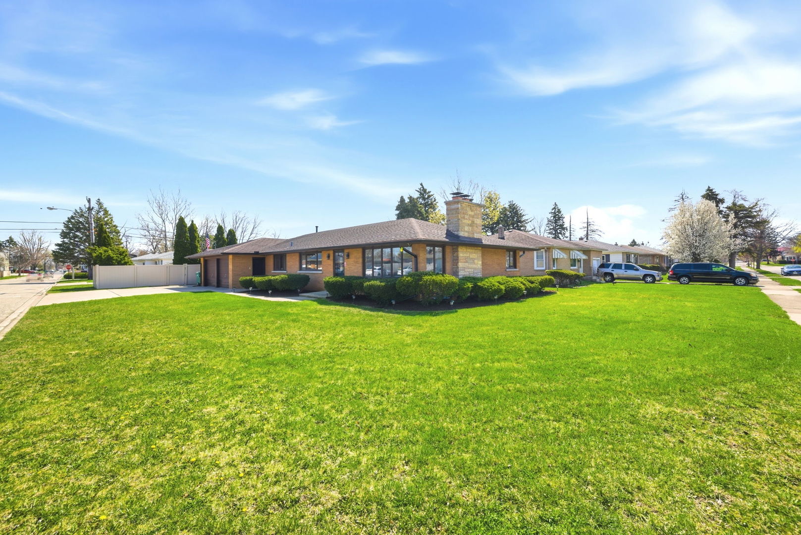 908 Curtis Avenue, Joliet, IL 60435