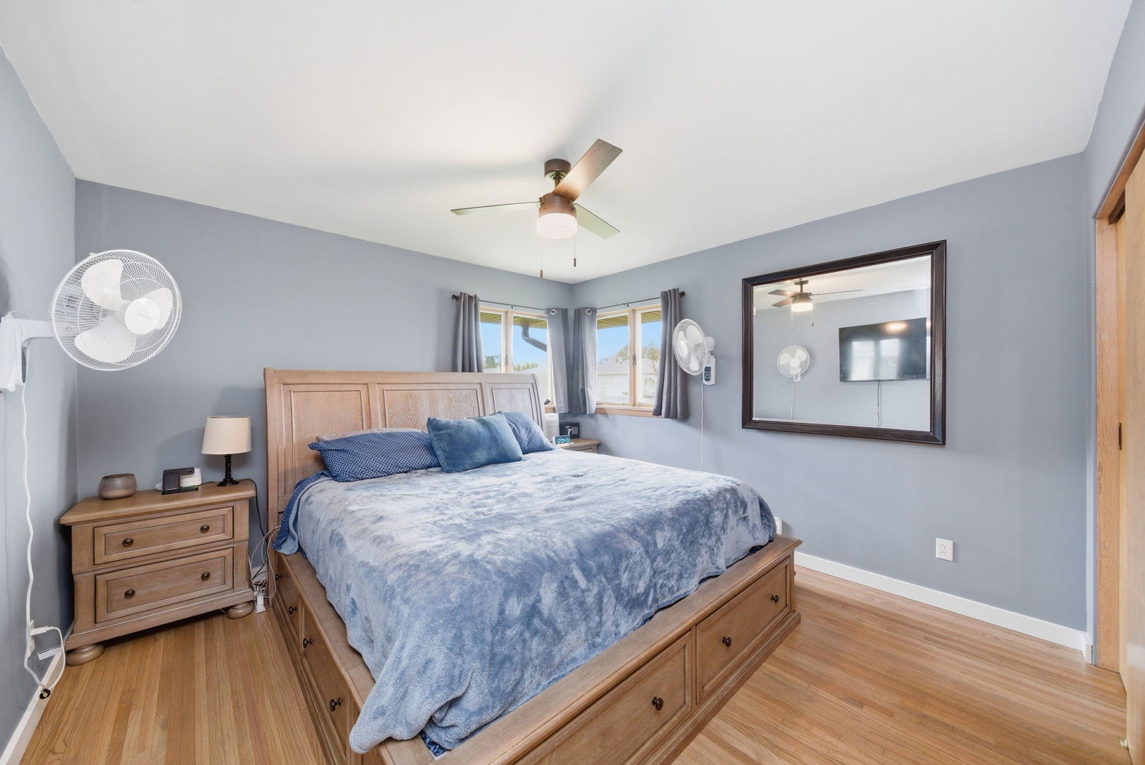 908 Curtis Avenue, Joliet, IL 60435