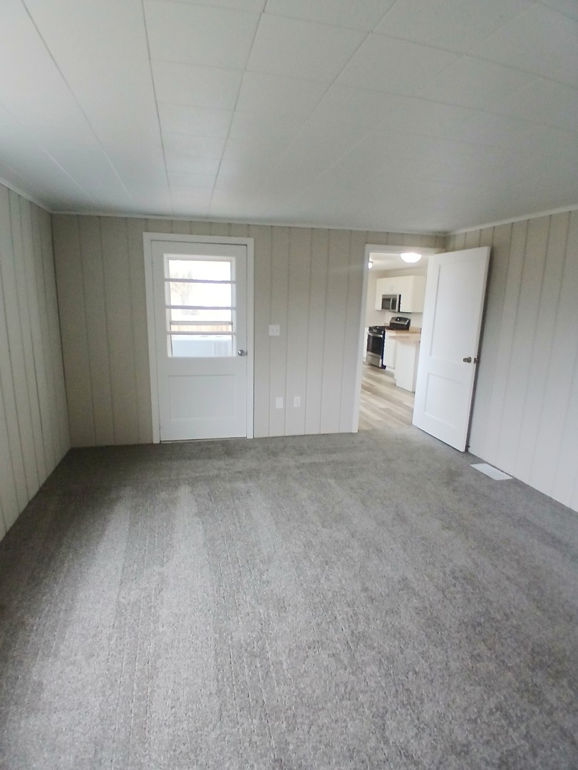 1511 N Logan Avenue, Danville, IL 61832