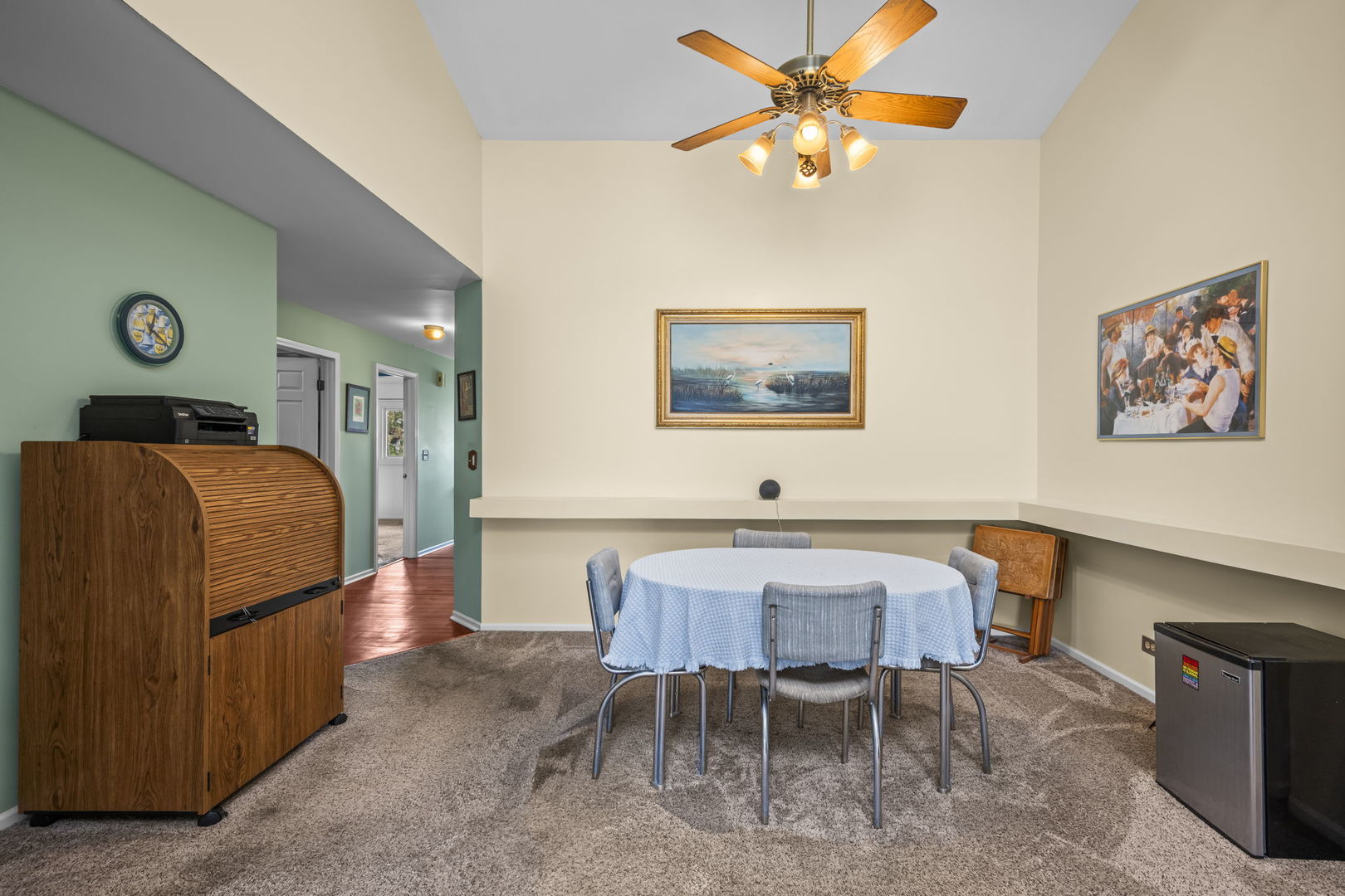 213 Winding Oak Lane, Buffalo Grove, IL 60089