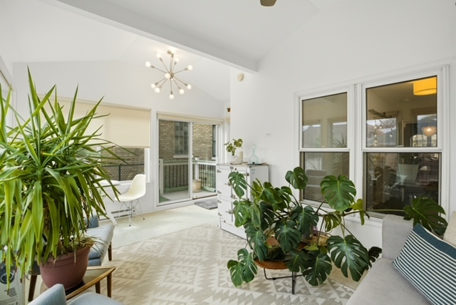 5455 W Cullom Avenue, Chicago, IL 60641