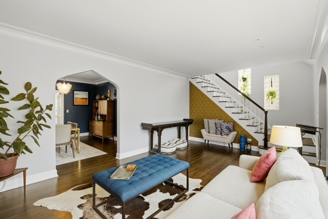 5455 W Cullom Avenue, Chicago, IL 60641