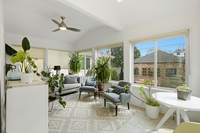 5455 W Cullom Avenue, Chicago, IL 60641