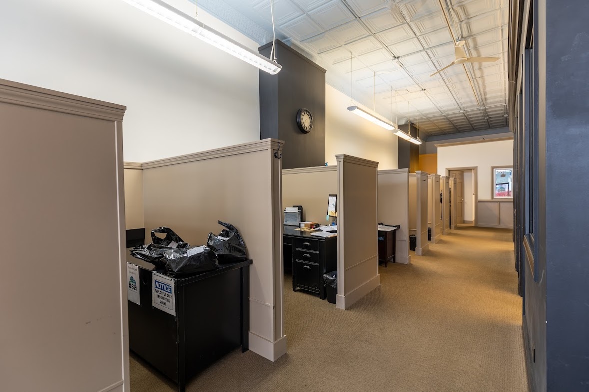 827 N Milwaukee Avenue, Chicago, IL 60642