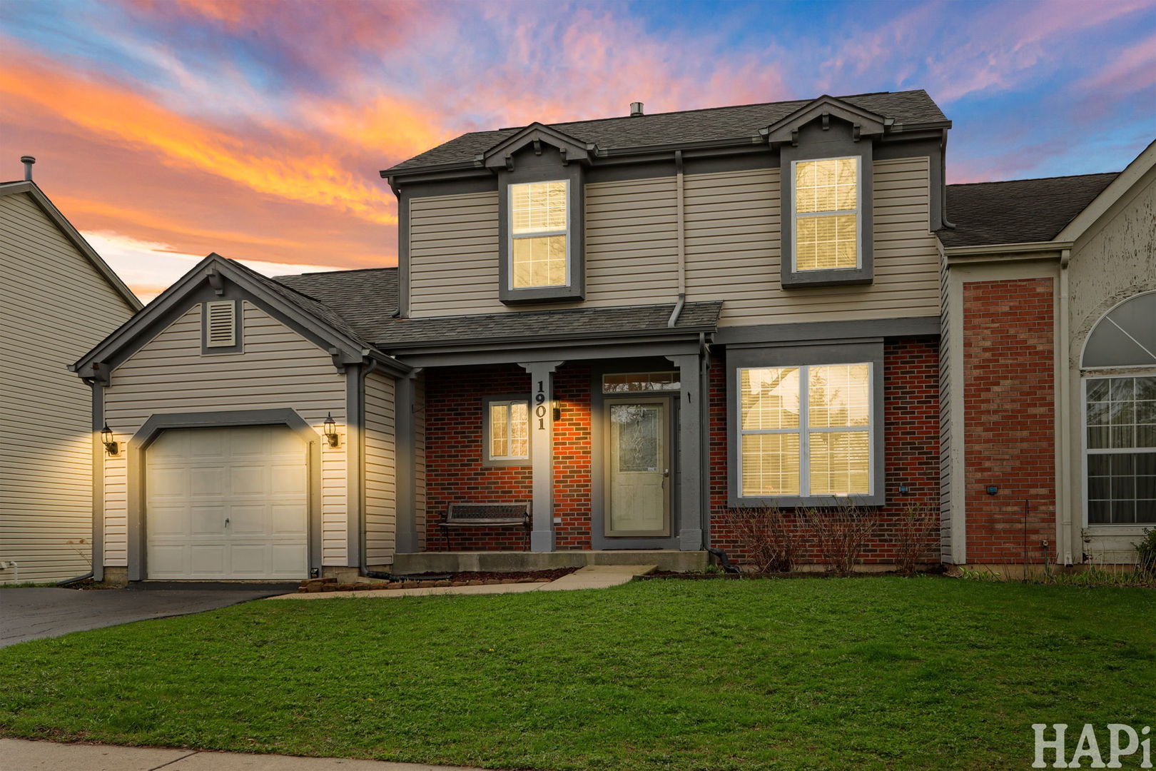 1901 BARNHILL Drive, Mundelein, IL 60060