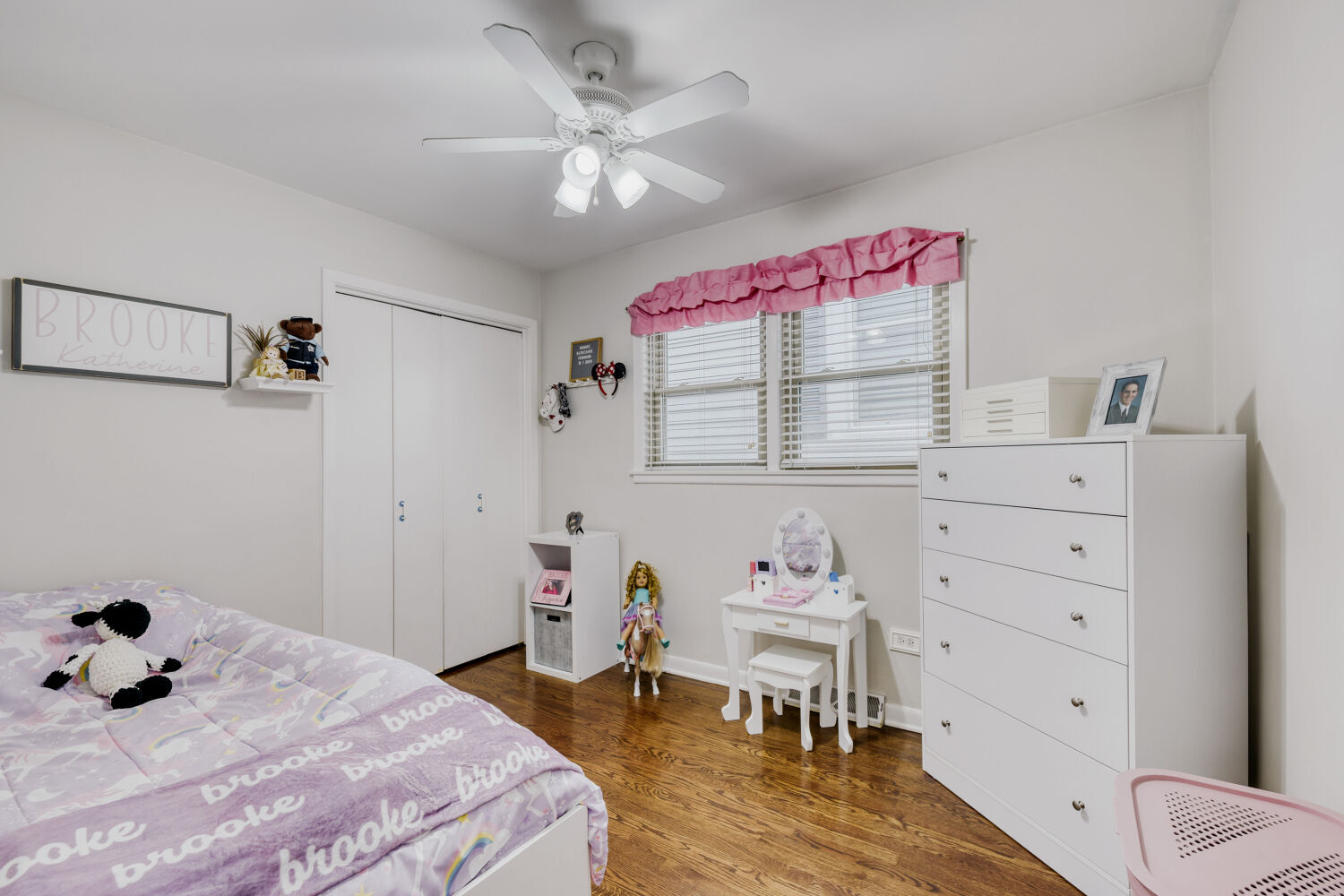 11214 S Sawyer Avenue, Chicago, IL 60655