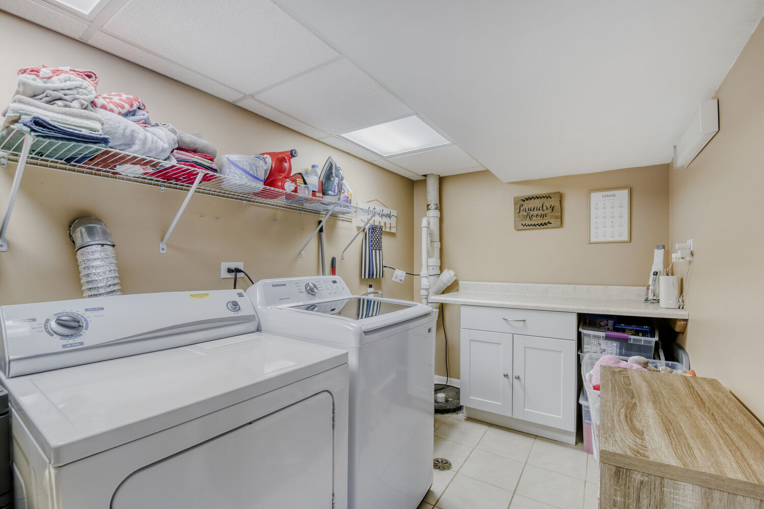 11214 S Sawyer Avenue, Chicago, IL 60655