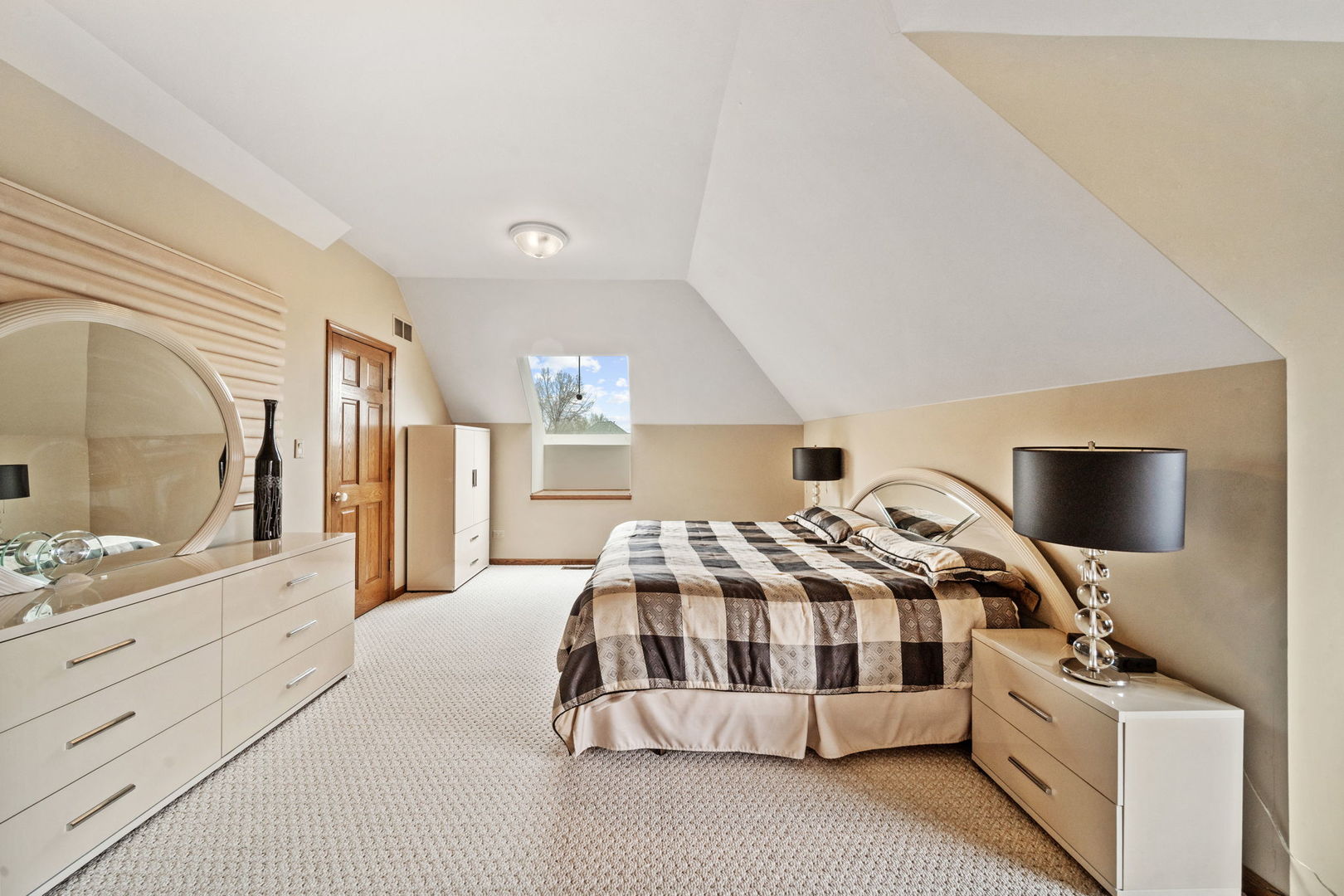 1408 DURNESS Court, Naperville, IL 60565