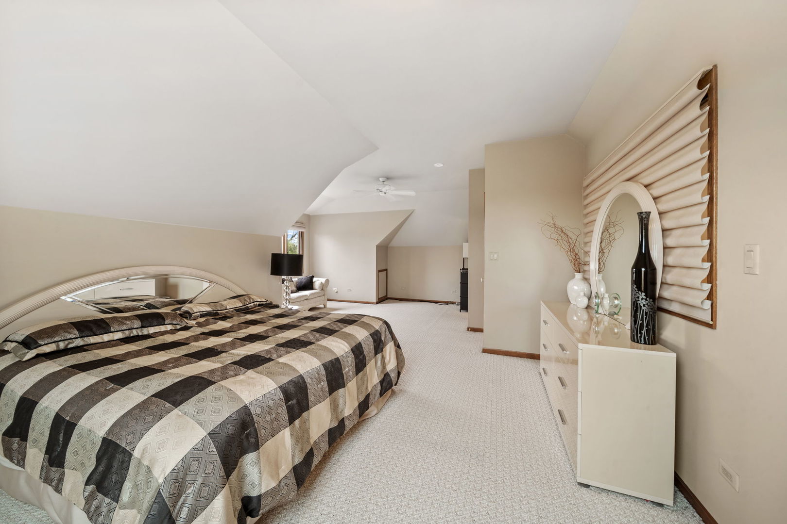 1408 DURNESS Court, Naperville, IL 60565