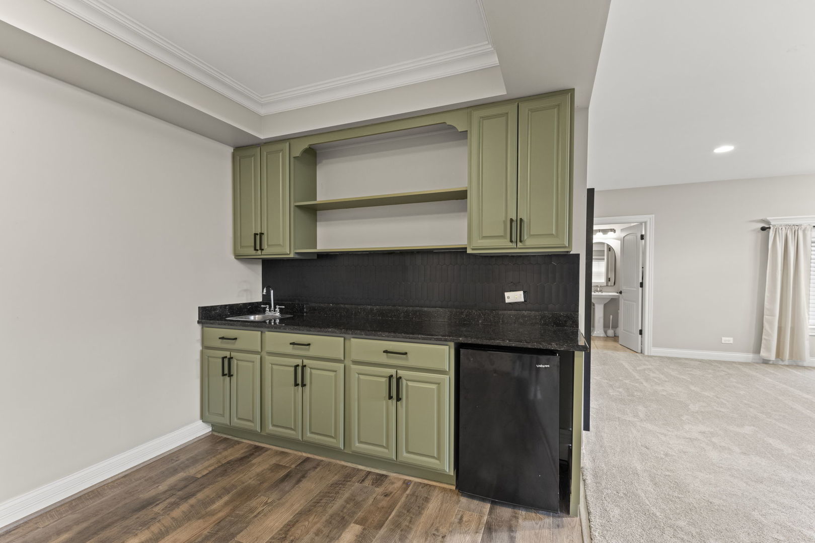 671 SHEFFIELD Circle, Sugar Grove, IL 60554