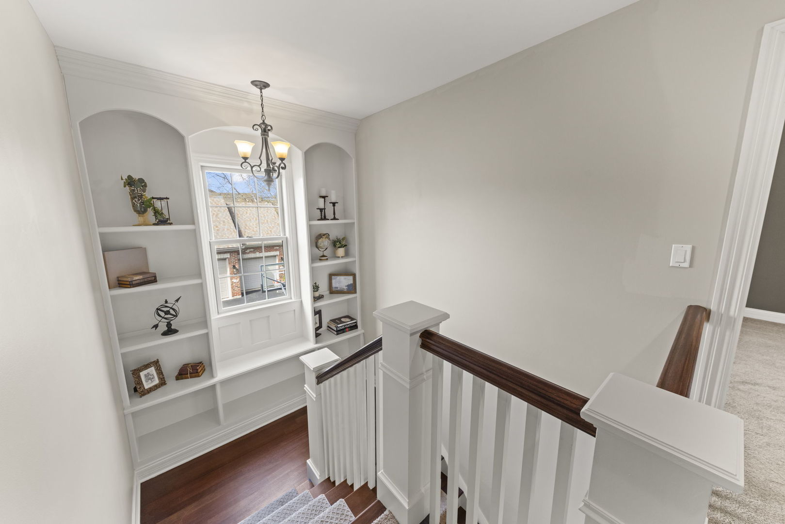 671 SHEFFIELD Circle, Sugar Grove, IL 60554