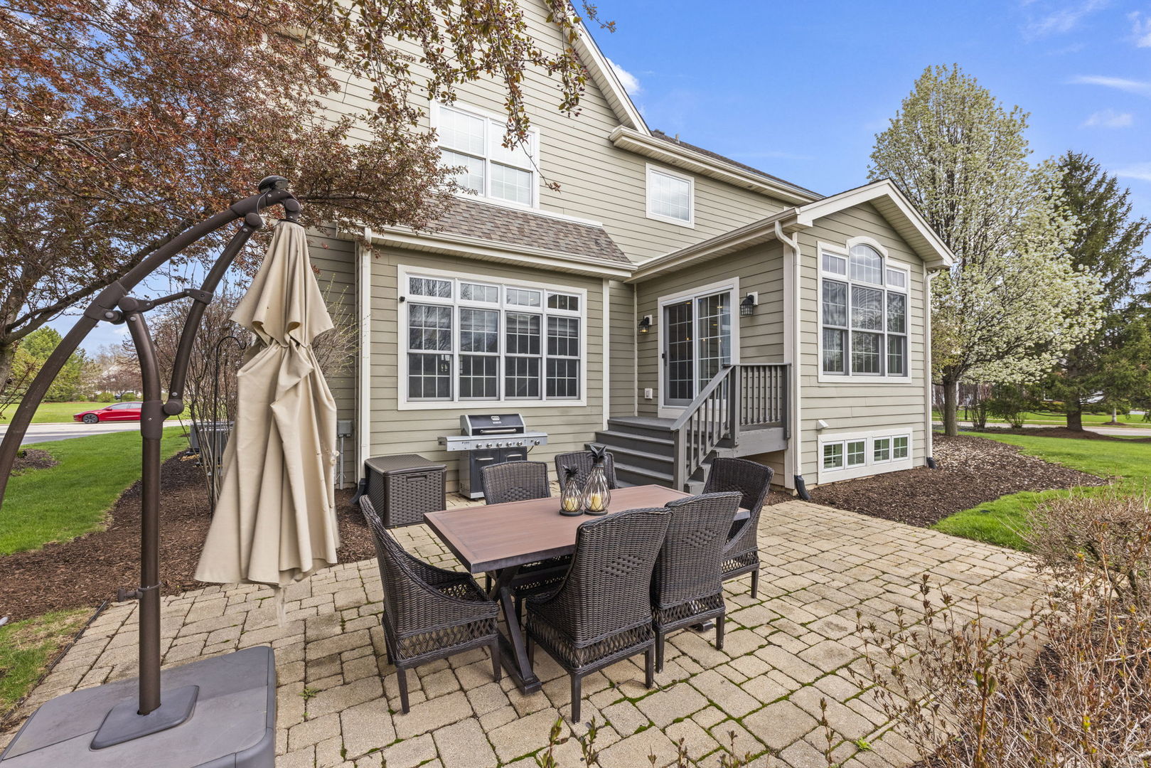 671 SHEFFIELD Circle, Sugar Grove, IL 60554