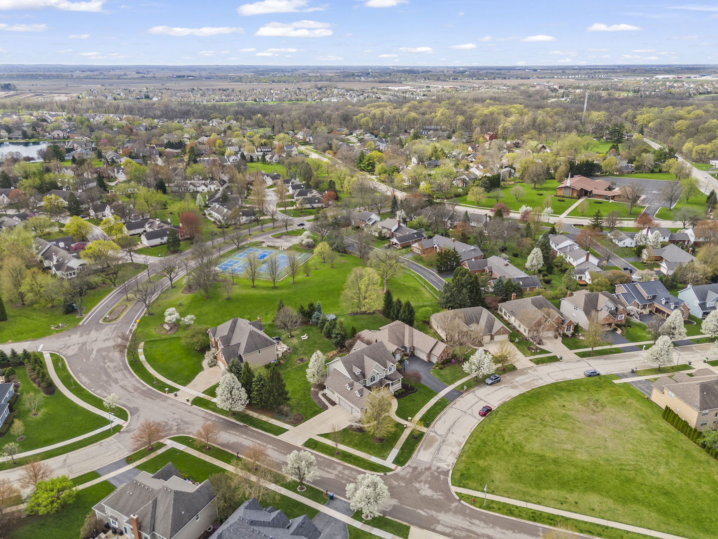 671 SHEFFIELD Circle, Sugar Grove, IL 60554