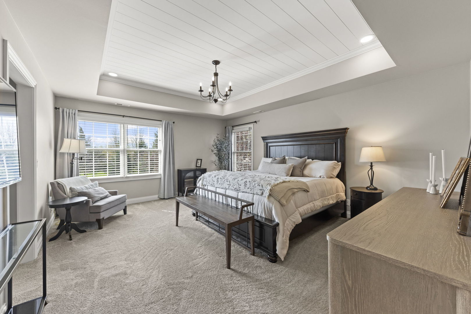 671 SHEFFIELD Circle, Sugar Grove, IL 60554