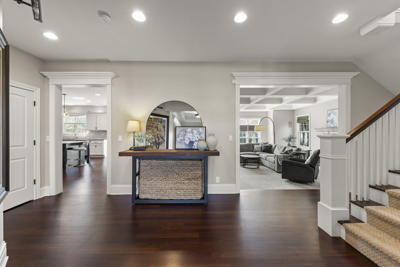 671 SHEFFIELD Circle, Sugar Grove, IL 60554