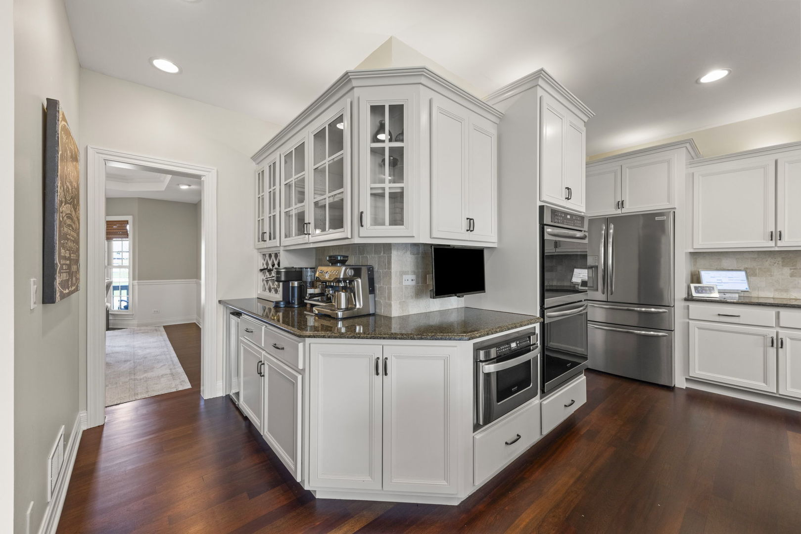 671 SHEFFIELD Circle, Sugar Grove, IL 60554