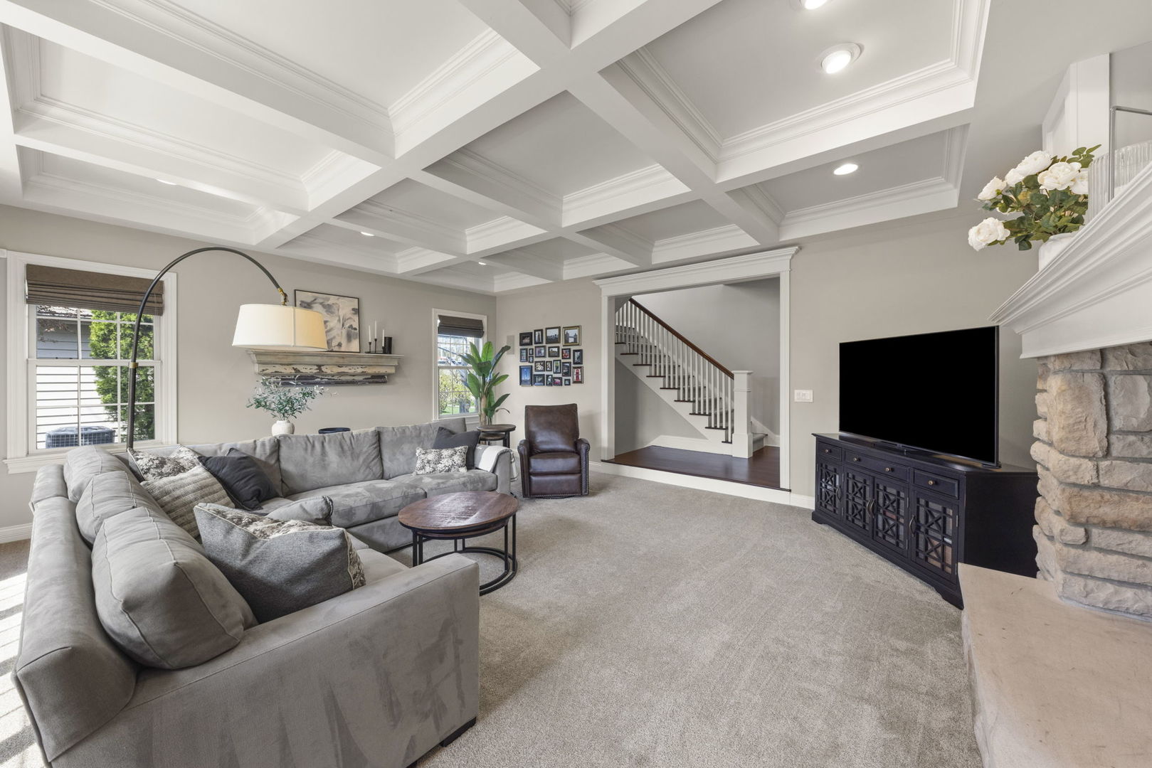 671 SHEFFIELD Circle, Sugar Grove, IL 60554