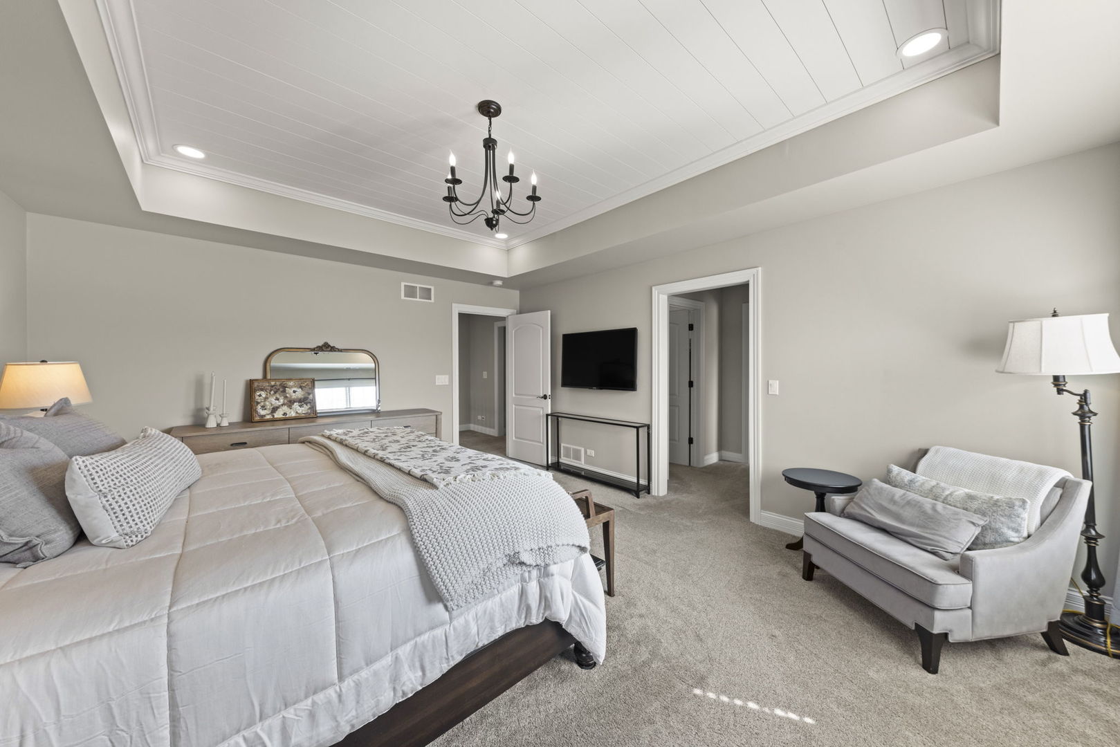 671 SHEFFIELD Circle, Sugar Grove, IL 60554