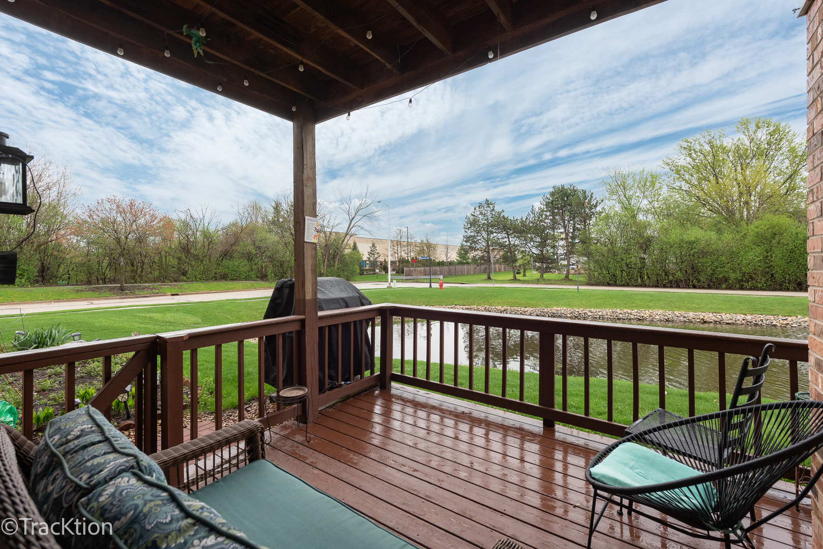 717 Maplewood Court #B, Willowbrook, IL 60527