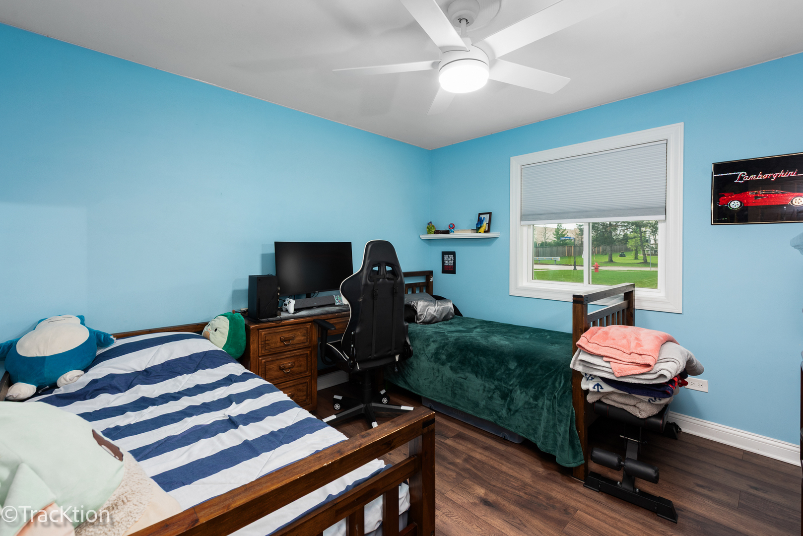 717 Maplewood Court #B, Willowbrook, IL 60527