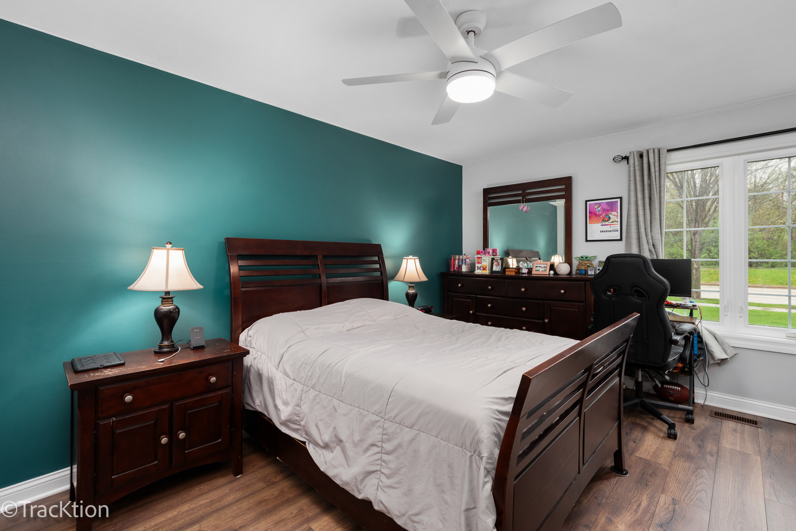 717 Maplewood Court #B, Willowbrook, IL 60527