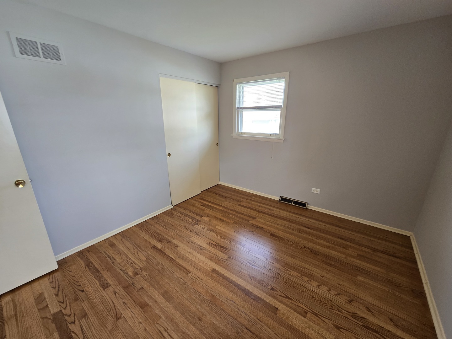 15222 Lawndale Avenue, Midlothian, IL 60445