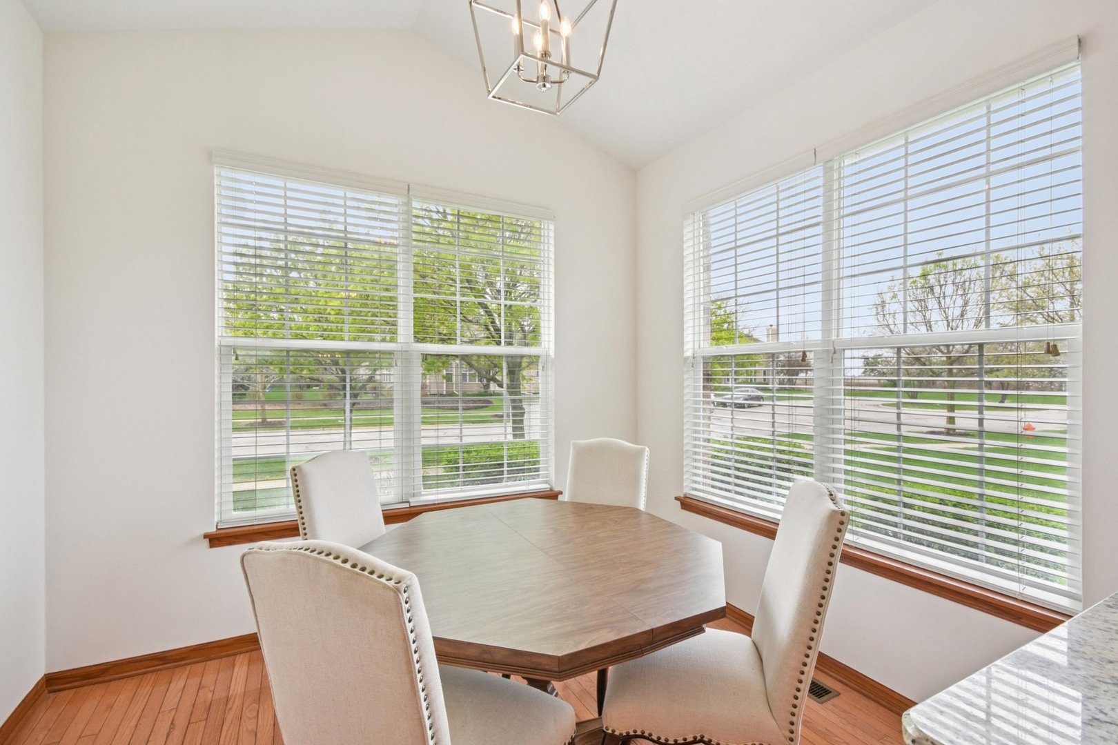 917 Havenshire Road, Naperville, IL 60565