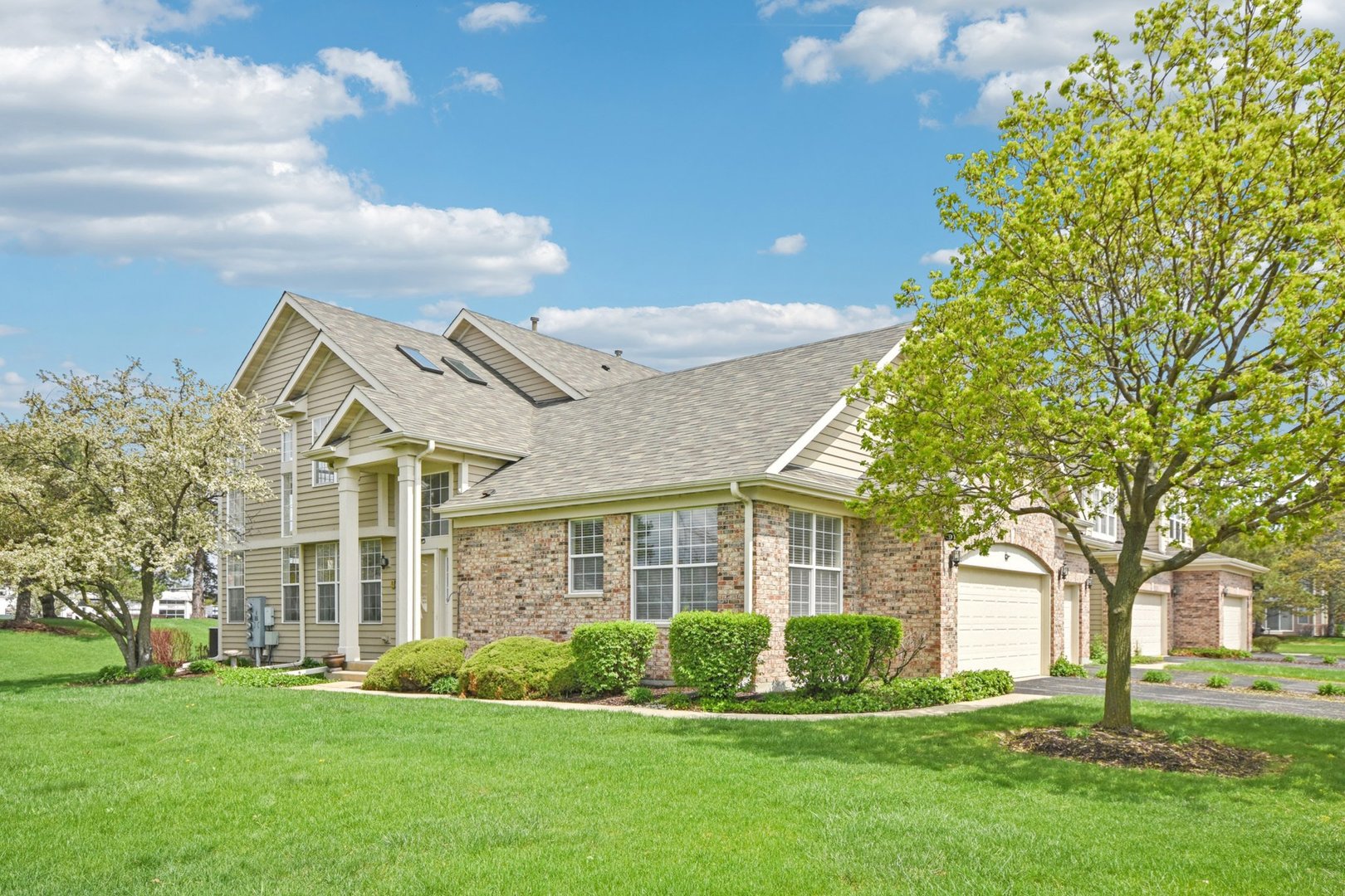 917 Havenshire Road, Naperville, IL 60565