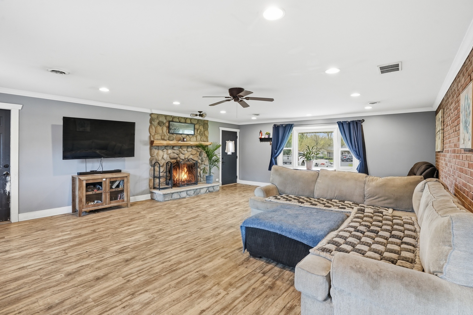 16651 S 88th Avenue, Orland Park, IL 60462