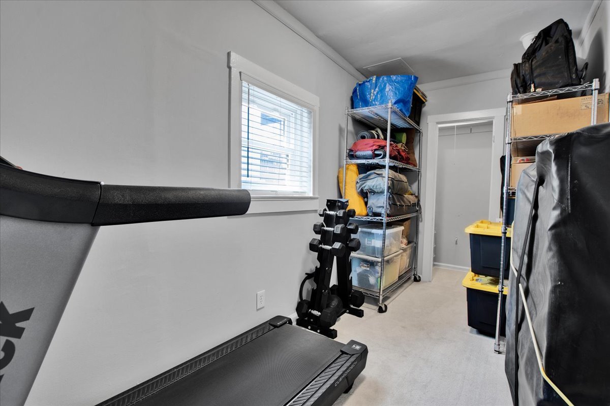 2030 W Shakespeare Avenue, Chicago, IL 60647