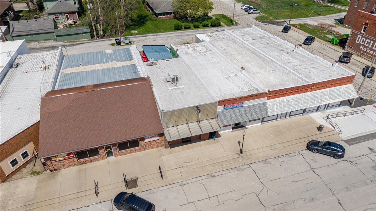 206 W Locust Street, Fairbury, IL 61739