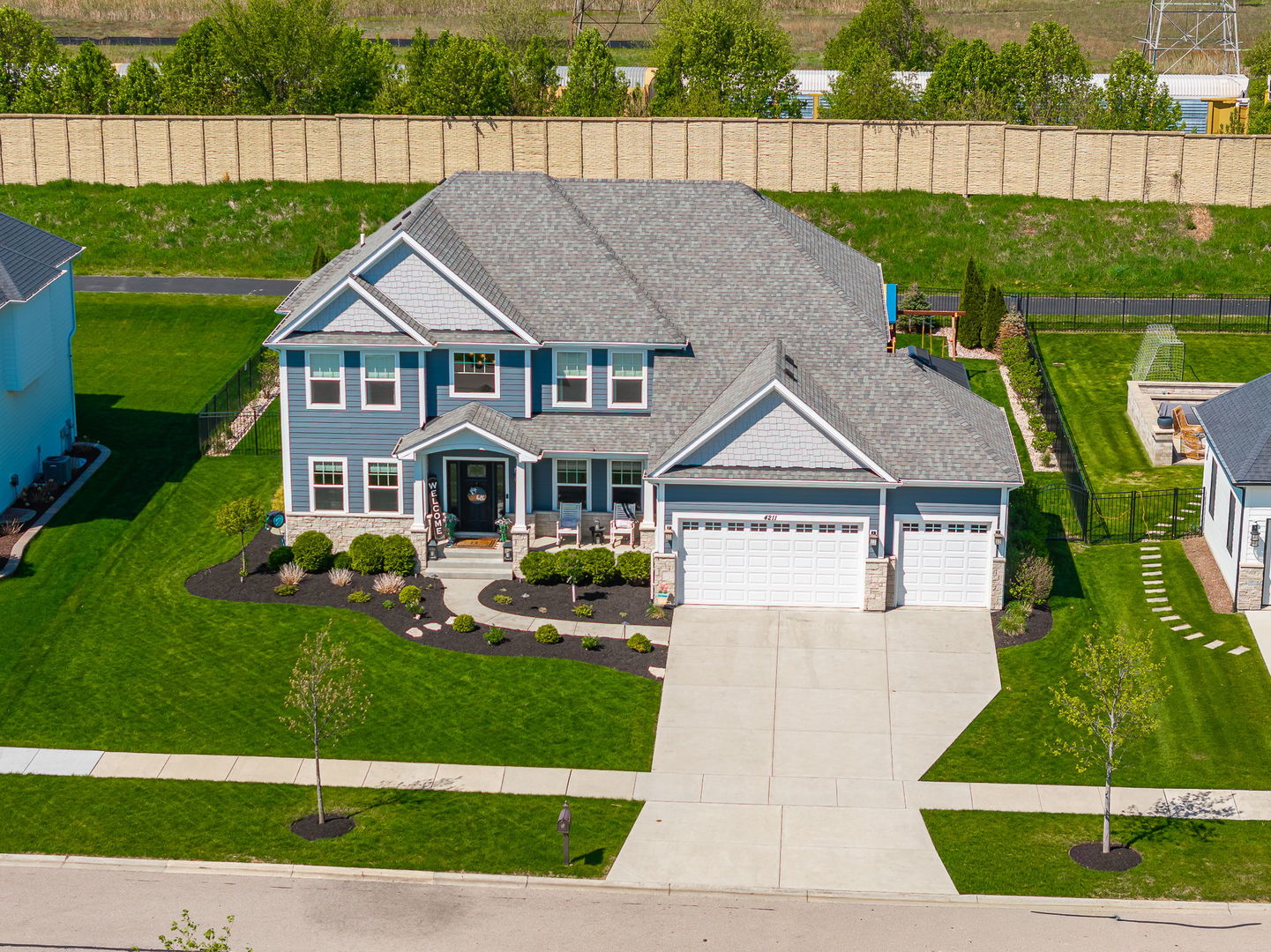 4211 Chinaberry Lane, Naperville, IL 60564