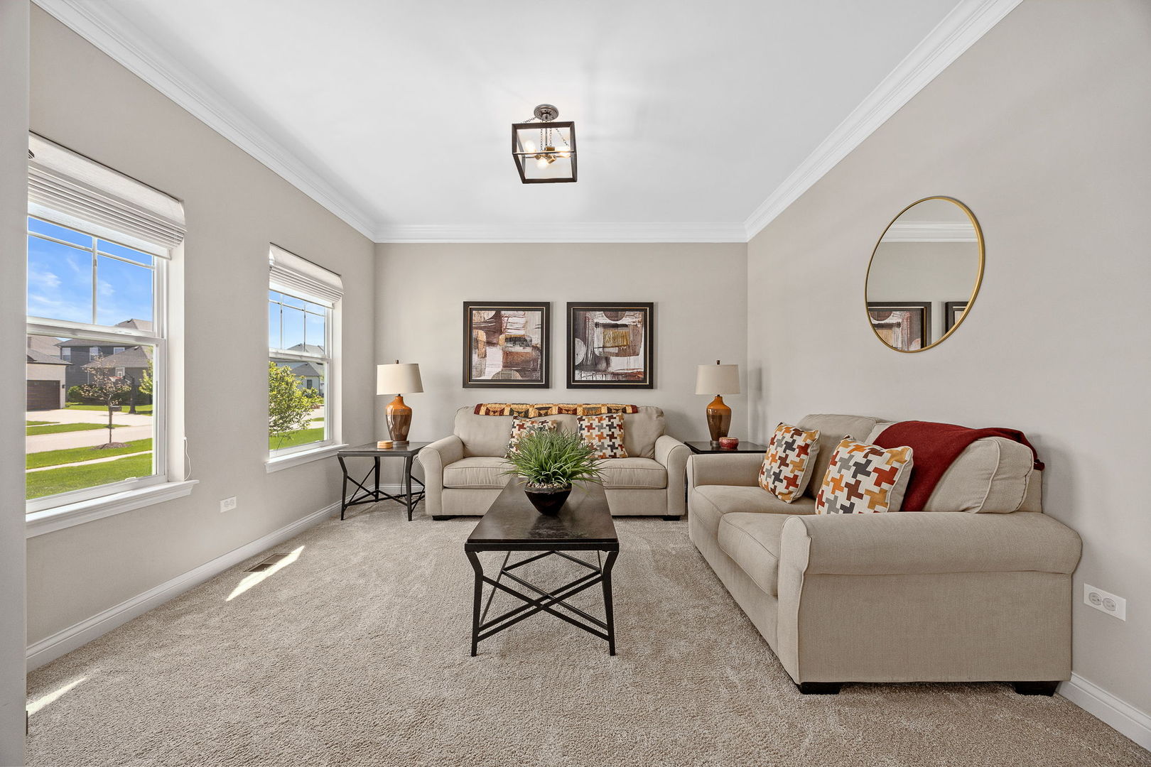 4211 Chinaberry Lane, Naperville, IL 60564