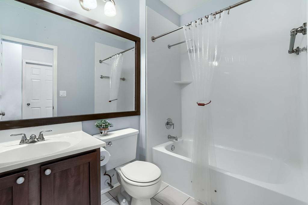 1092 Pinetree Circle #0, Buffalo Grove, IL 60089