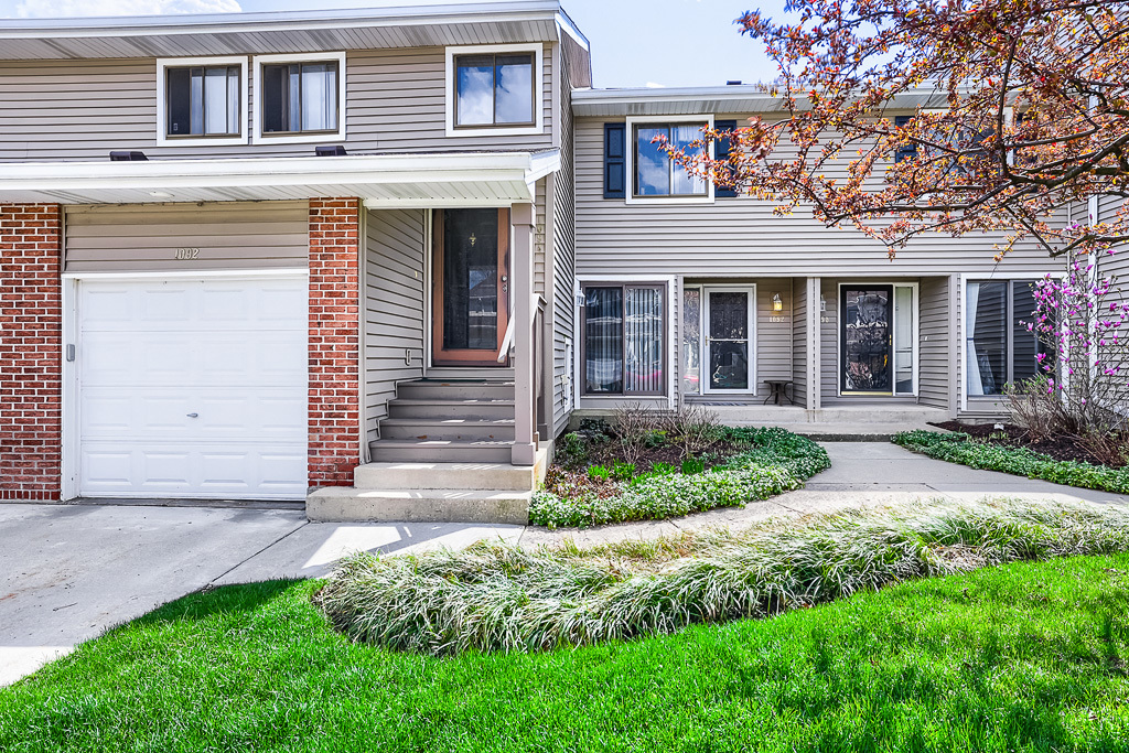 1092 Pinetree Circle #0, Buffalo Grove, IL 60089