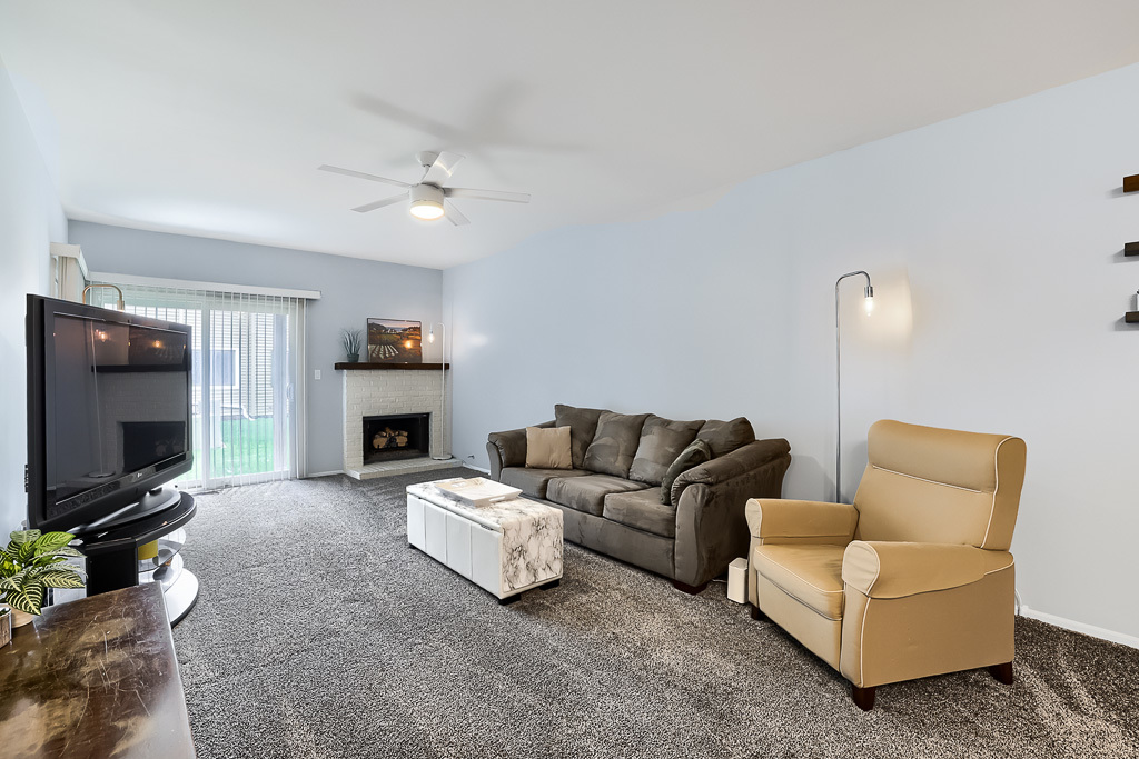 1092 Pinetree Circle #0, Buffalo Grove, IL 60089