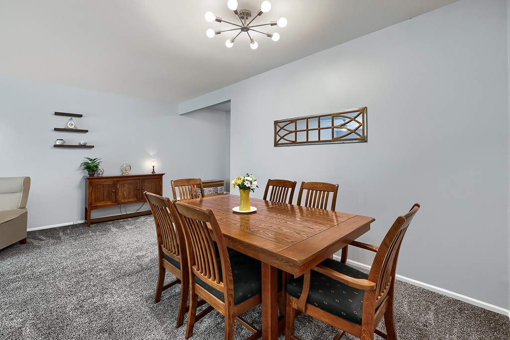 1092 Pinetree Circle #0, Buffalo Grove, IL 60089