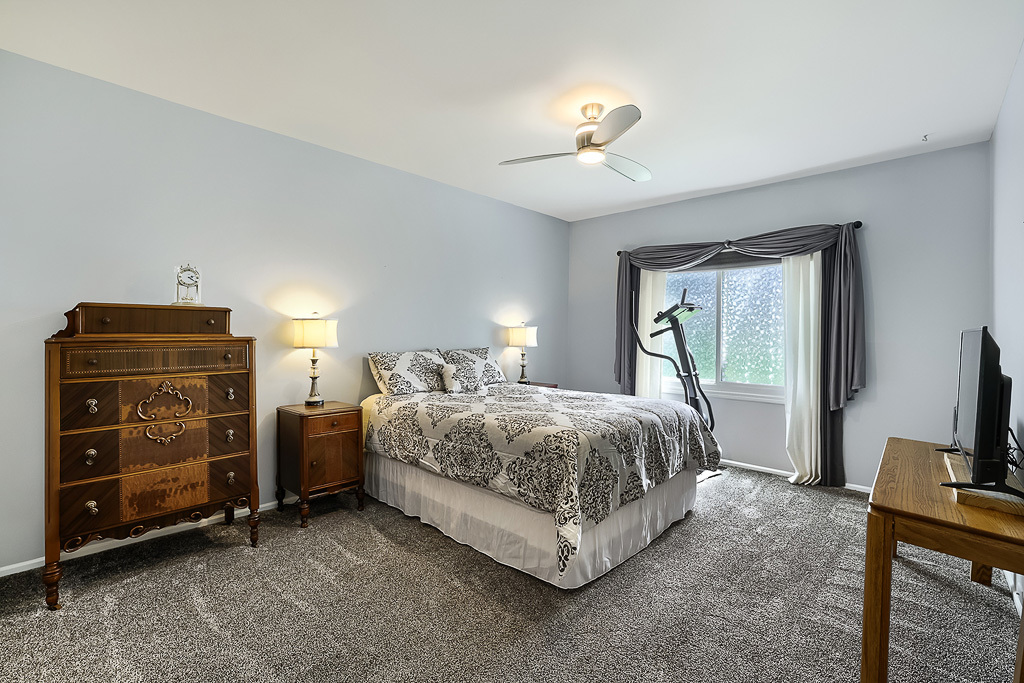 1092 Pinetree Circle #0, Buffalo Grove, IL 60089