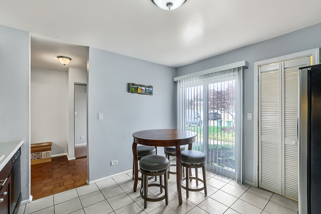 1092 Pinetree Circle #0, Buffalo Grove, IL 60089