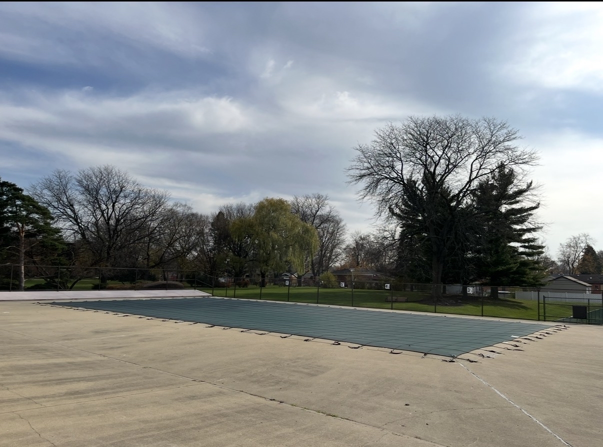 1405 E Central Road #305A, Arlington Heights, IL 60005