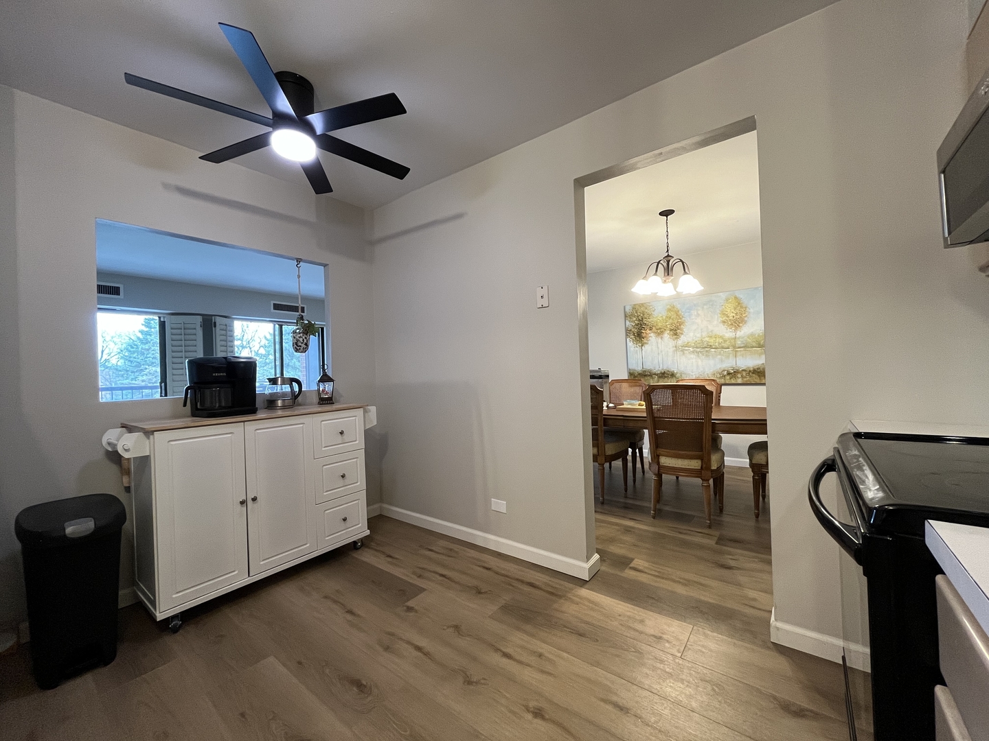 1405 E Central Road #305A, Arlington Heights, IL 60005