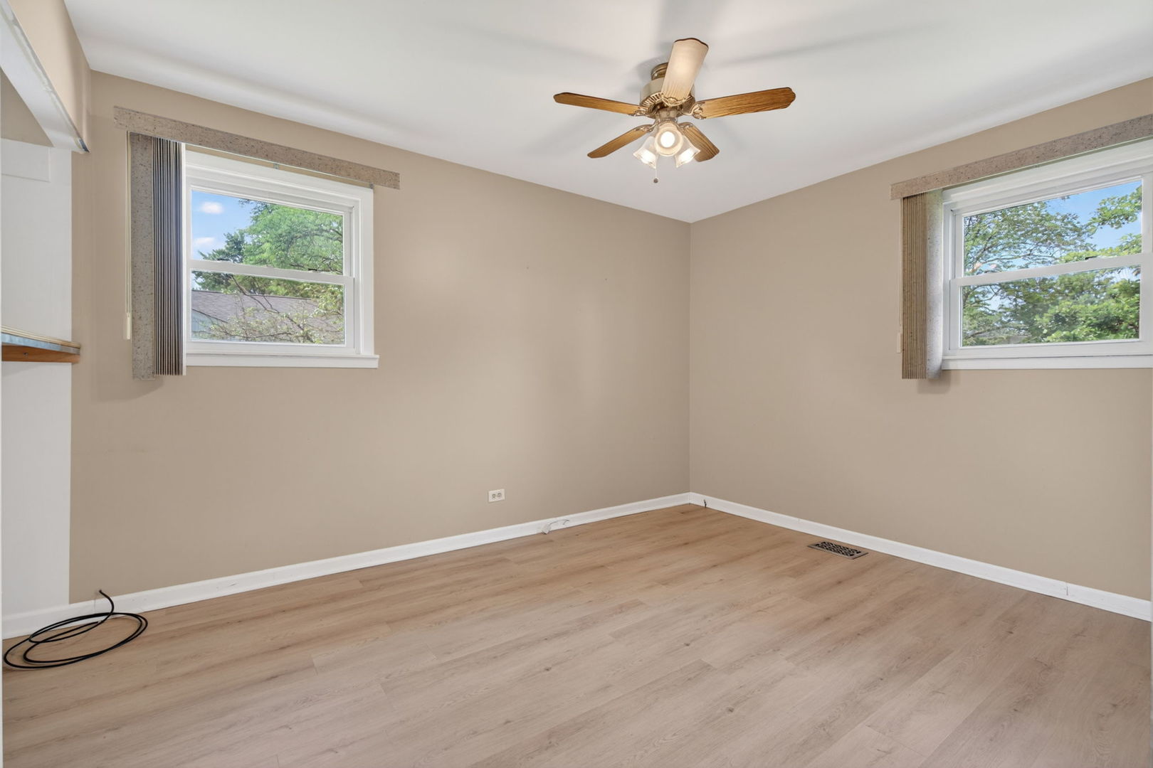 3609 Kingfisher Lane, Rolling Meadows, IL 60008