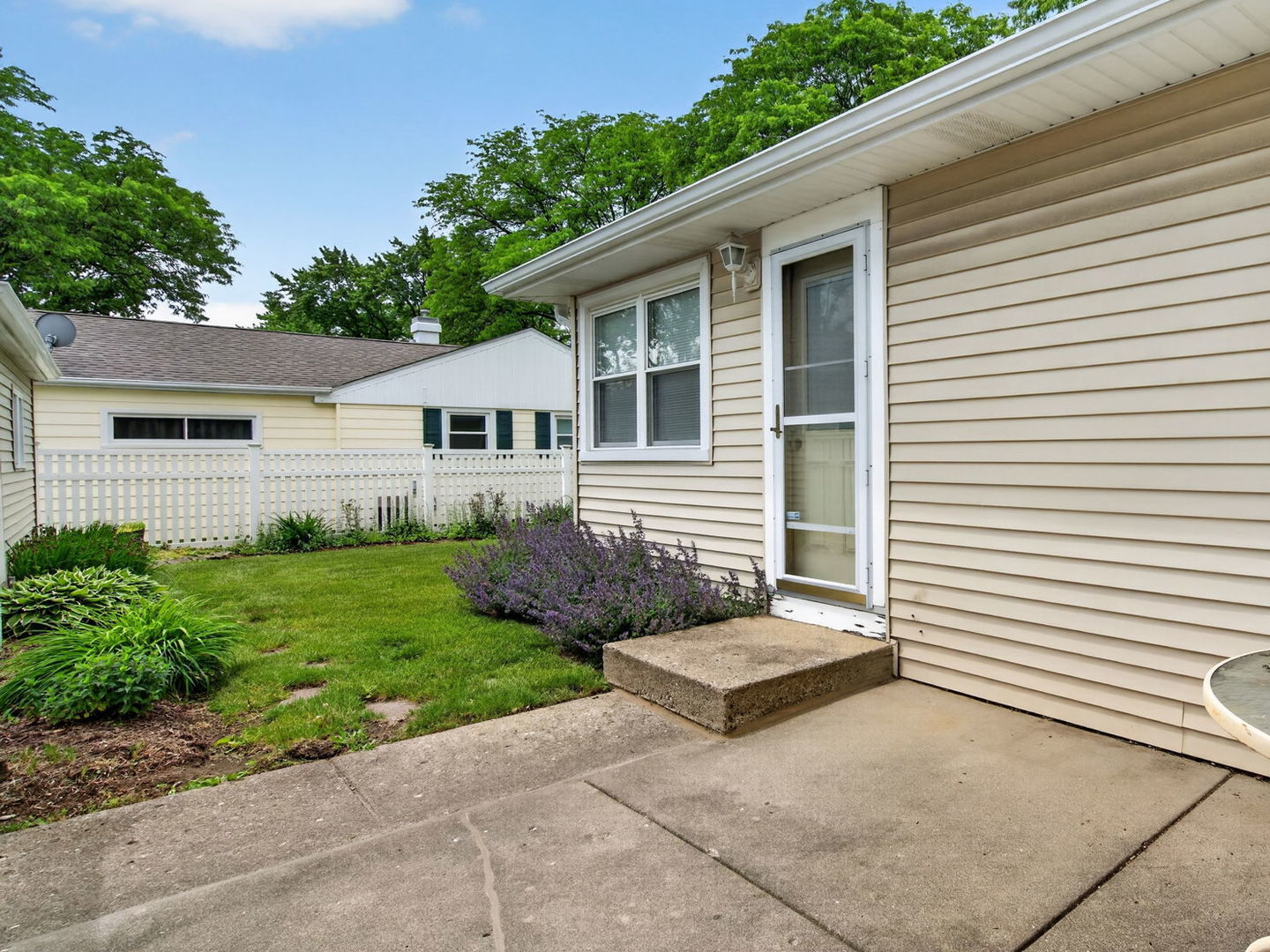 3609 Kingfisher Lane, Rolling Meadows, IL 60008