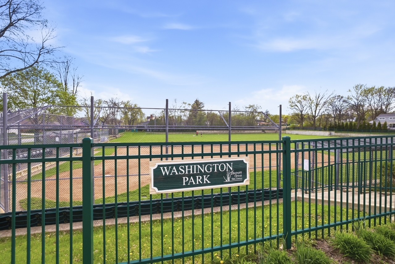 628 Franklin Street, Downers Grove, IL 60515