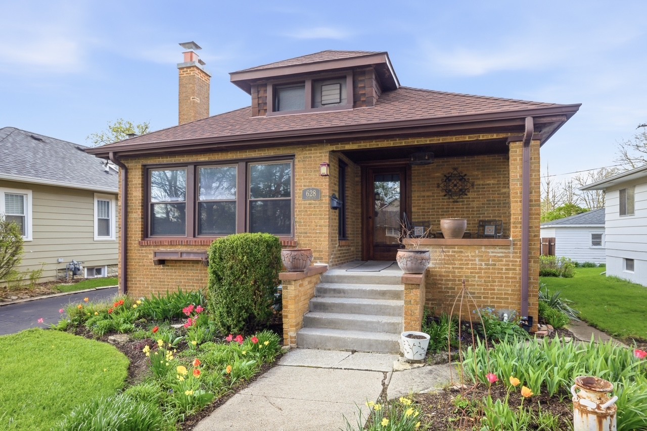 628 Franklin Street, Downers Grove, IL 60515