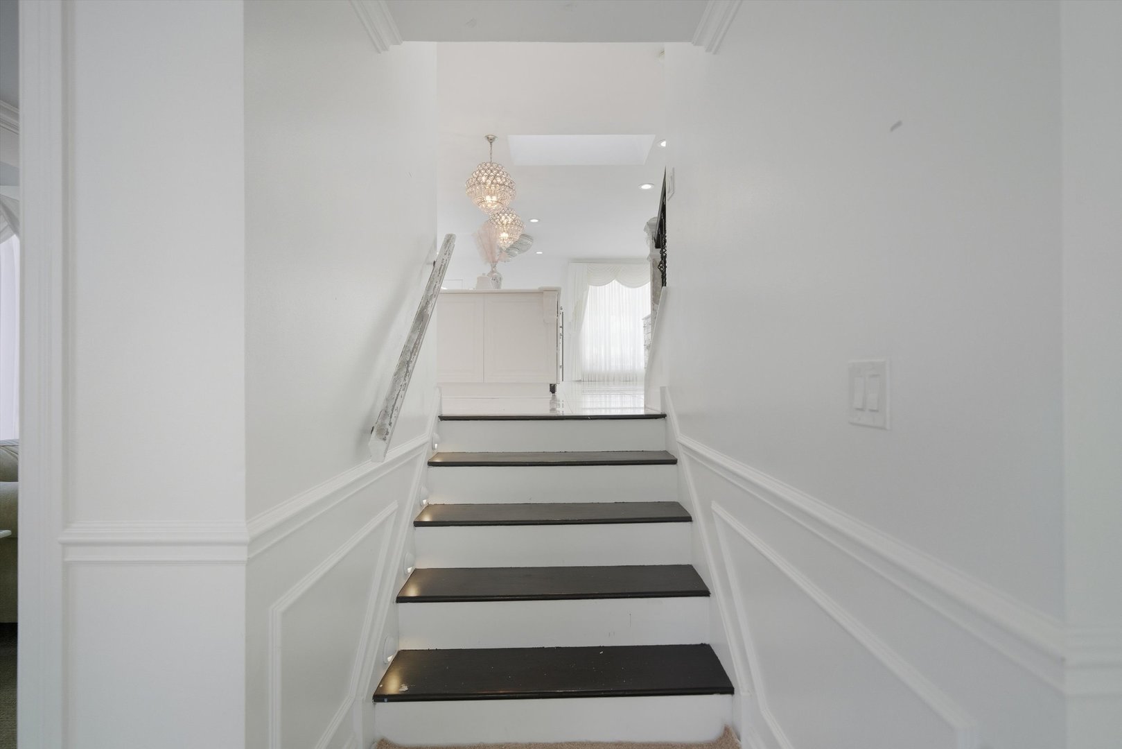 606 S Arlington Heights Road, Arlington Heights, IL 60005