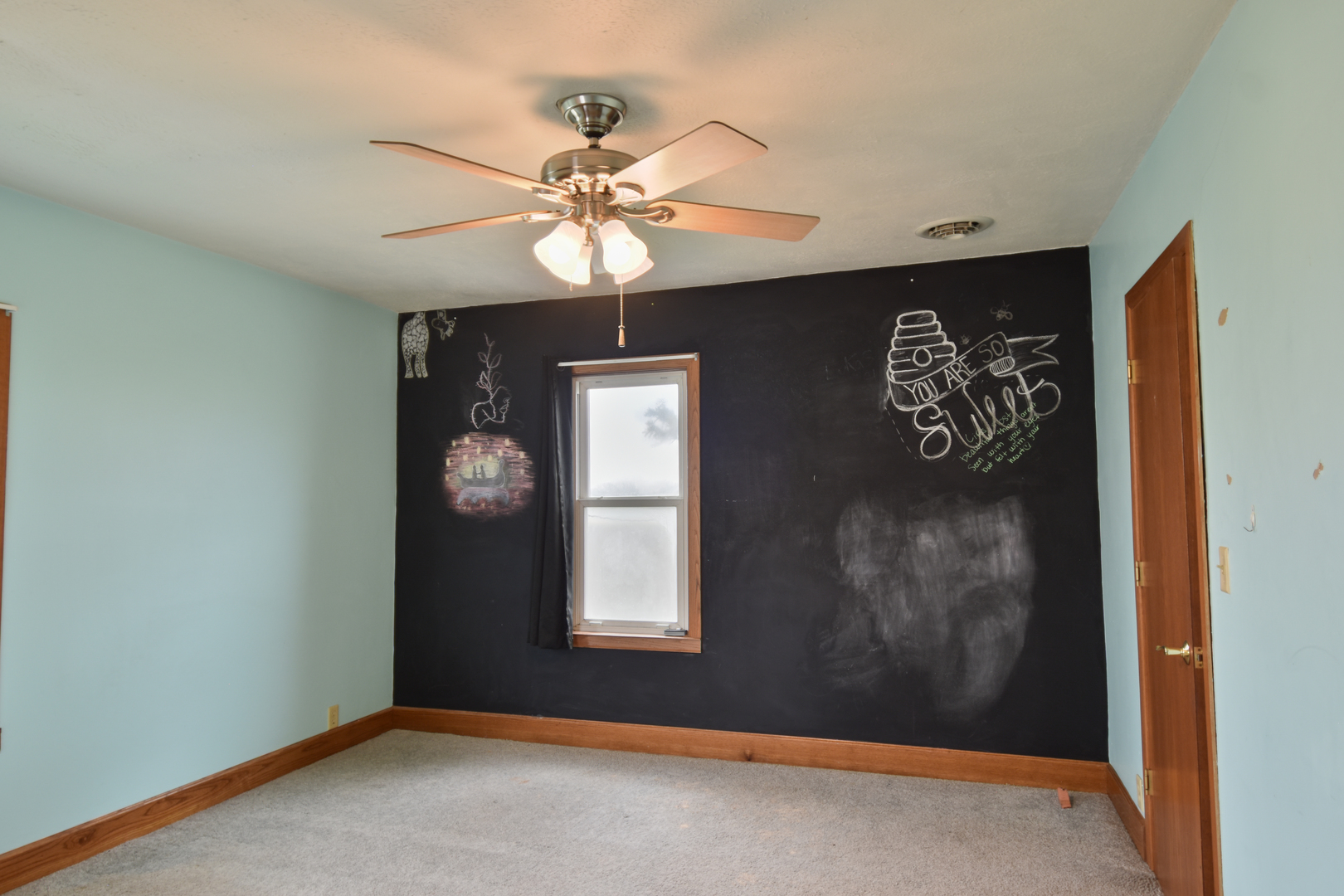 11323 N 1500 East Road, Pontiac, IL 61764