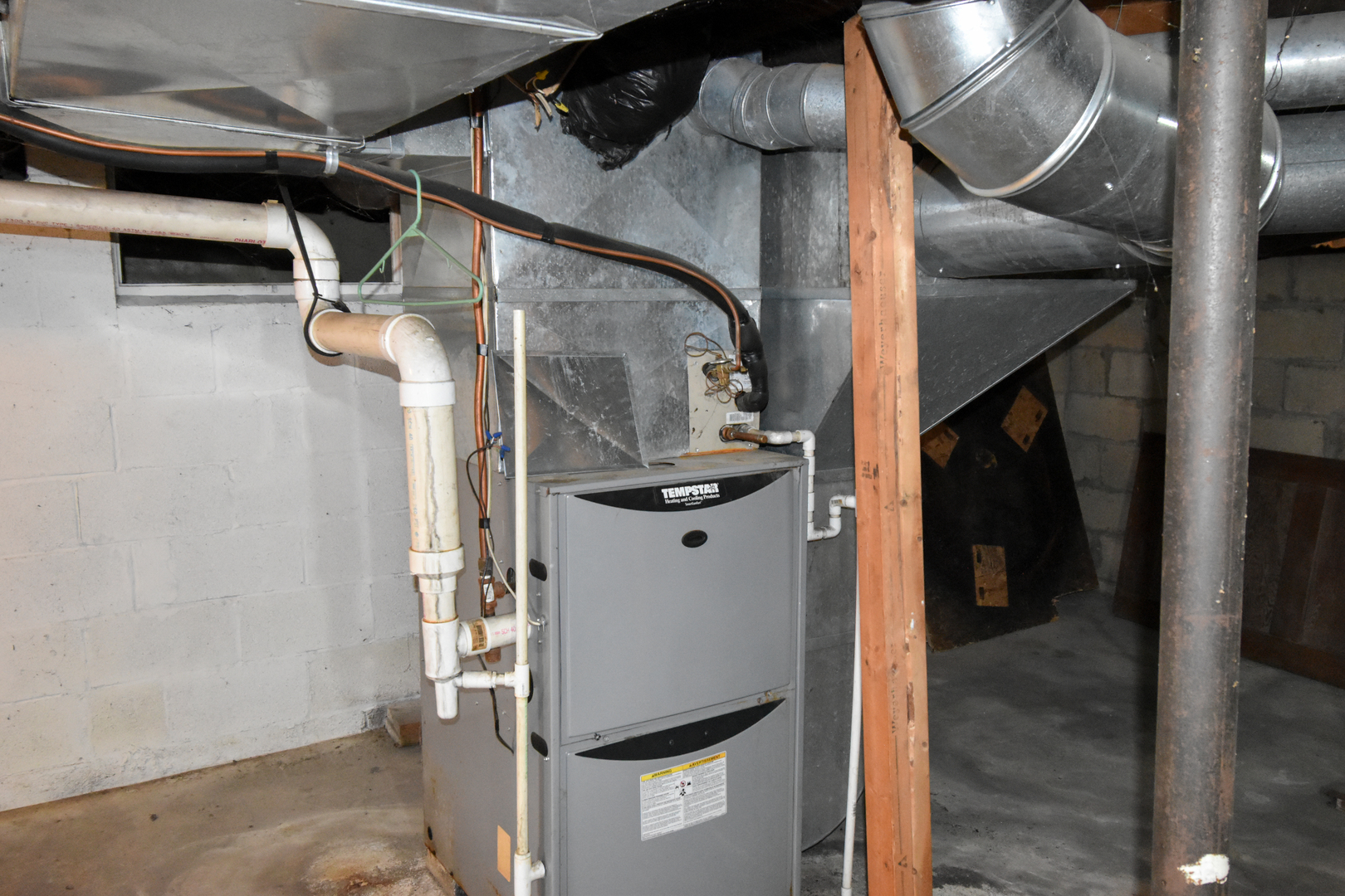 11323 N 1500 East Road, Pontiac, IL 61764